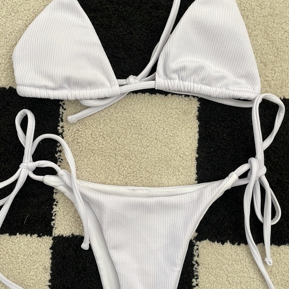 White Ribbed Tie Bikini - Picture 2 of 3